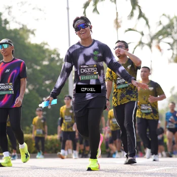 Runner Photo 6568427