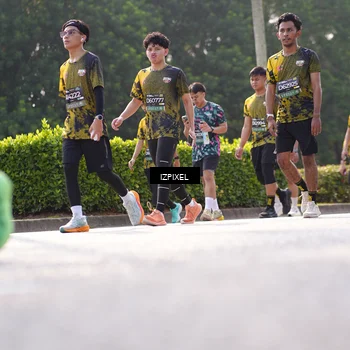 Runner Photo 6568535
