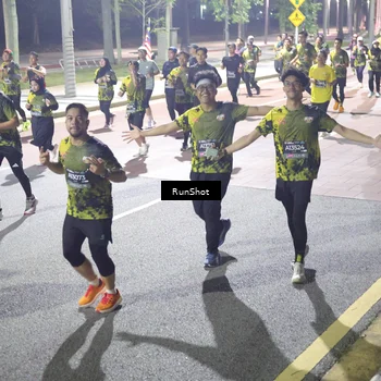 Runner Photo 6568554