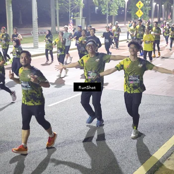 Runner Photo 6568572
