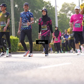 Runner Photo 6568614