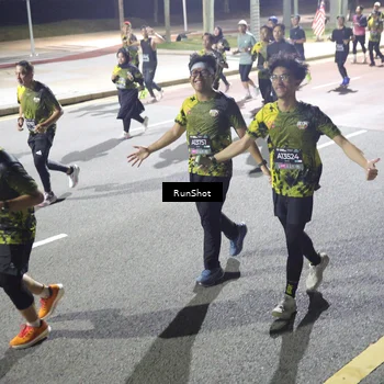 Runner Photo 6568655