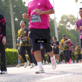 Runner Photo 6568660