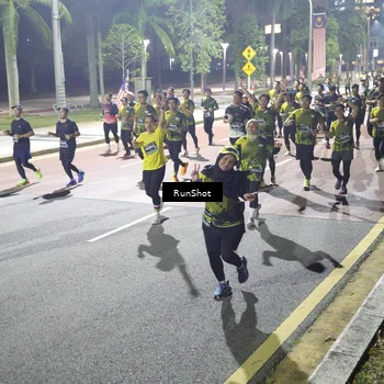 Runner Photo 6568677