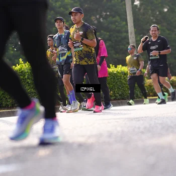 Runner Photo 6568709