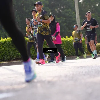 Runner Photo 6568713