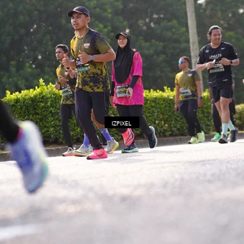 Runner Photo 6568722