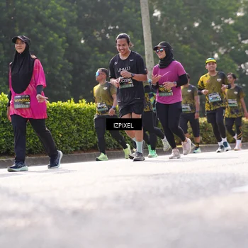 Runner Photo 6568742
