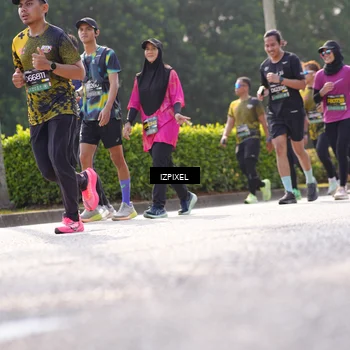 Runner Photo 6568749