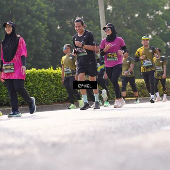 Runner Photo 6568761