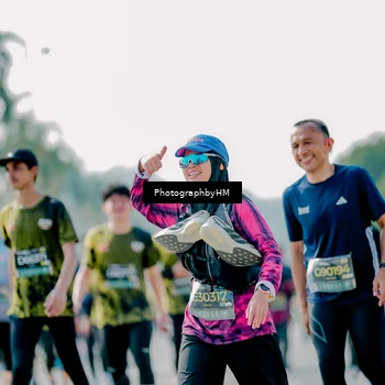 Runner Photo 6568779