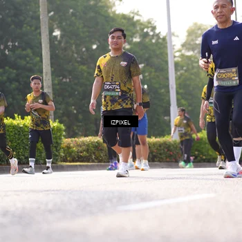 Runner Photo 6568826