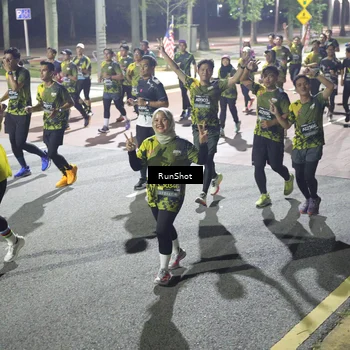 Runner Photo 6568843