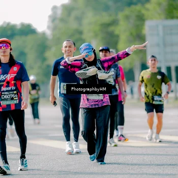 Runner Photo 6568844