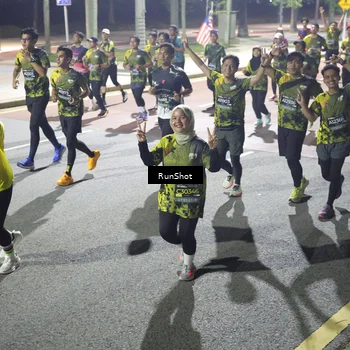 Runner Photo 6568848