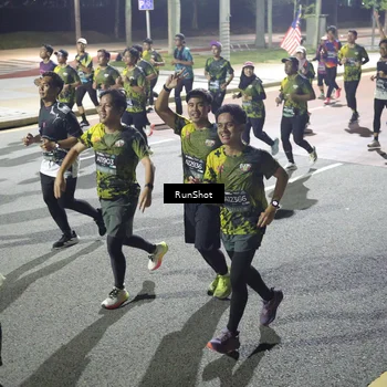 Runner Photo 6568934