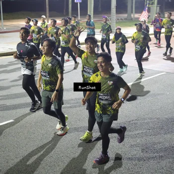Runner Photo 6568942