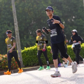 Runner Photo 6568953