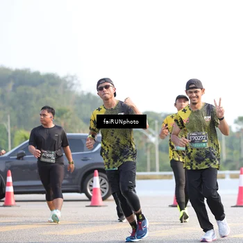 Runner Photo 6569032