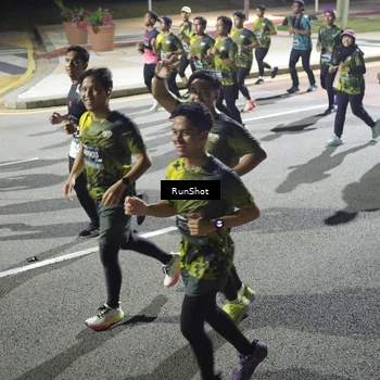 Runner Photo 6569033
