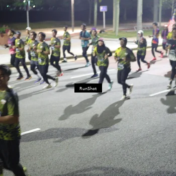 Runner Photo 6569040