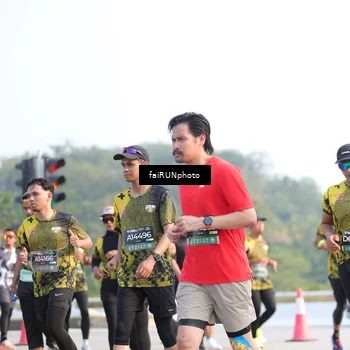 Runner Photo 6569051