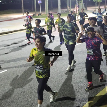 Runner Photo 6569099