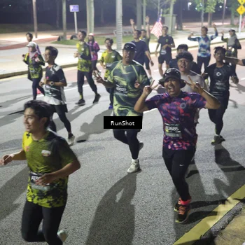 Runner Photo 6569125