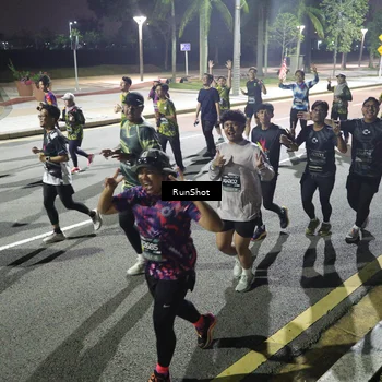 Runner Photo 6569176