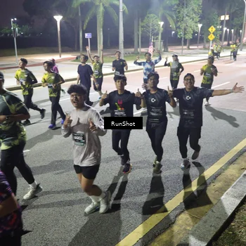 Runner Photo 6569206