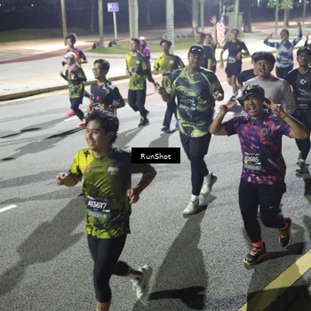 Runner Photo 6569248
