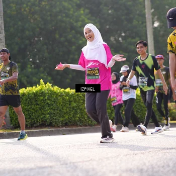 Runner Photo 6569257