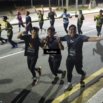 Runner Photo 6569279