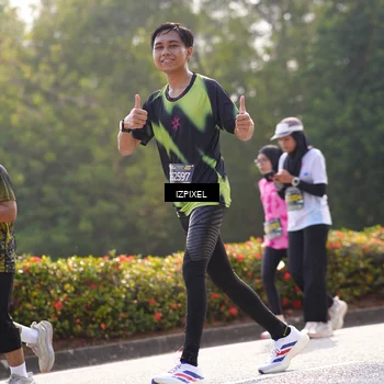 Runner Photo 6569342