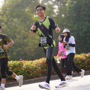 Runner Photo 6569367
