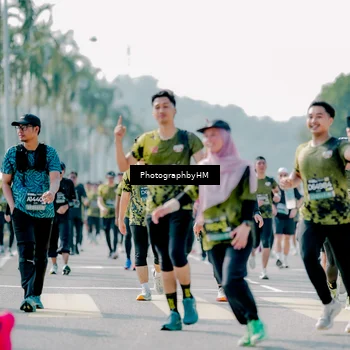 Runner Photo 6569421