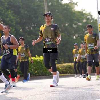 Runner Photo 6569430