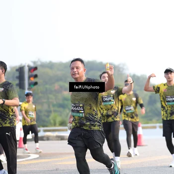 Runner Photo 6569431