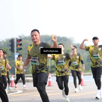 Runner Photo 6569484