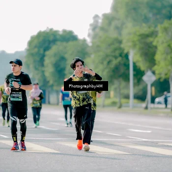 Runner Photo 6569563
