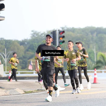 Runner Photo 6569670