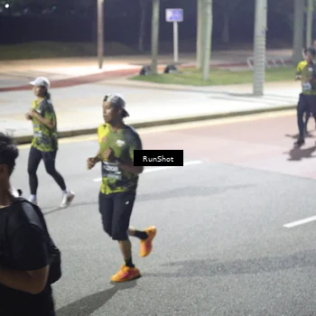 Runner Photo 6569693