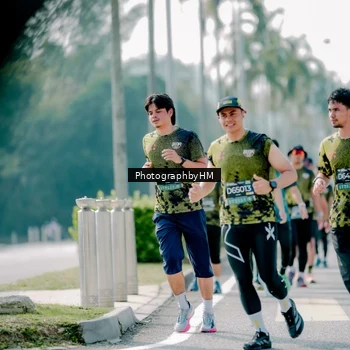 Runner Photo 6569717