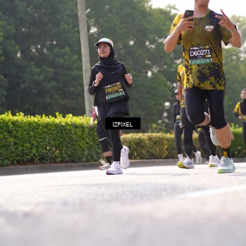 Runner Photo 6569761