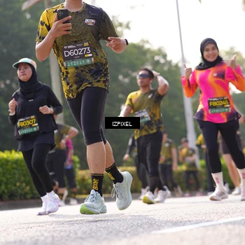 Runner Photo 6569765