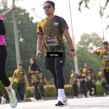 Runner Photo 6569854