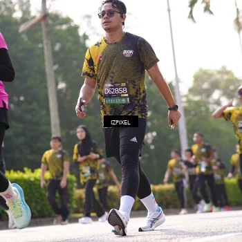 Runner Photo 6569869