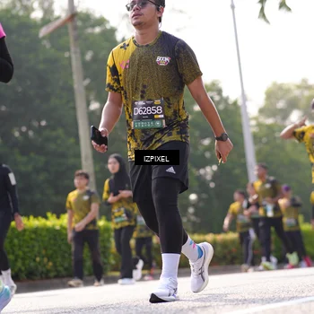 Runner Photo 6569883