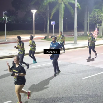 Runner Photo 6569934
