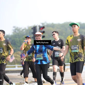 Runner Photo 6569986